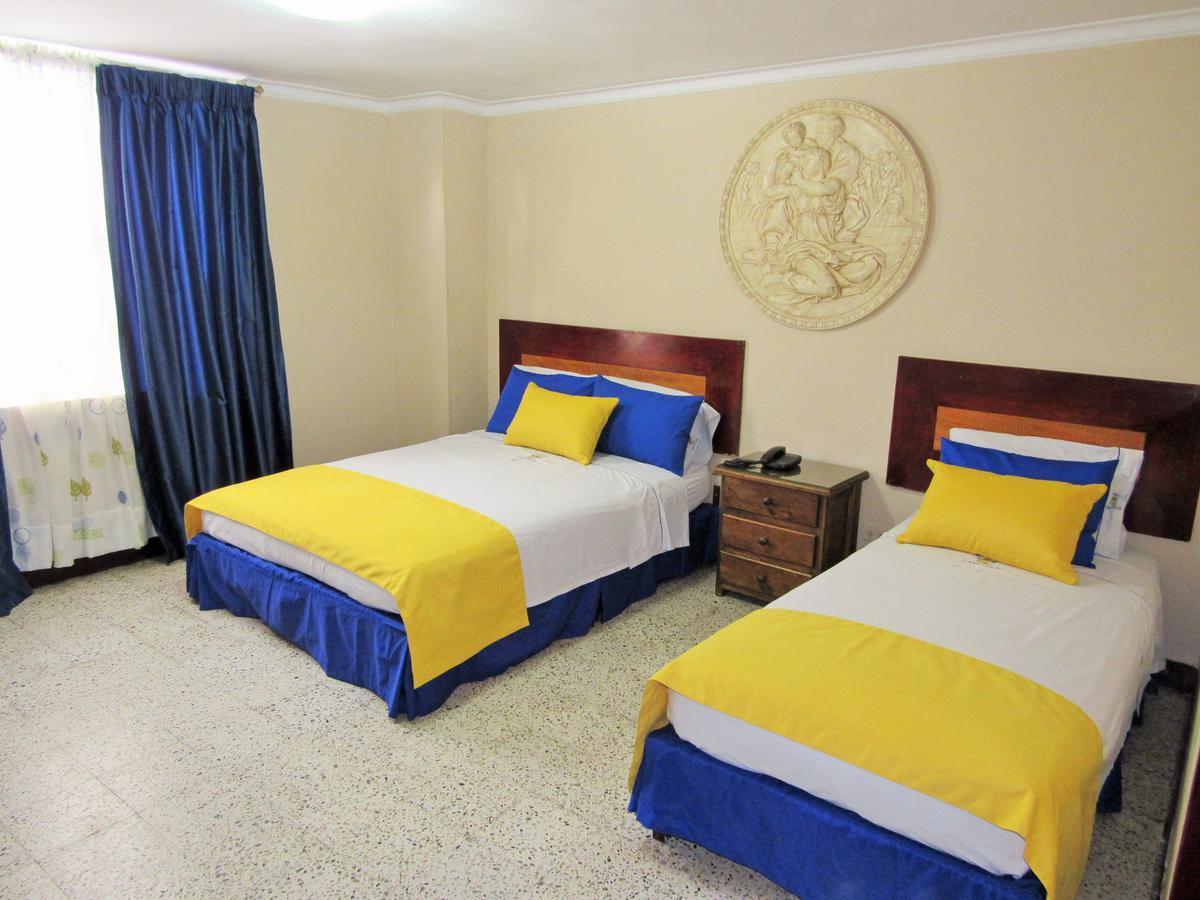 Hotel Capitolio Медельин Экстерьер фото